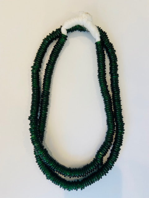 Hunter Green Dutch Trade Beads